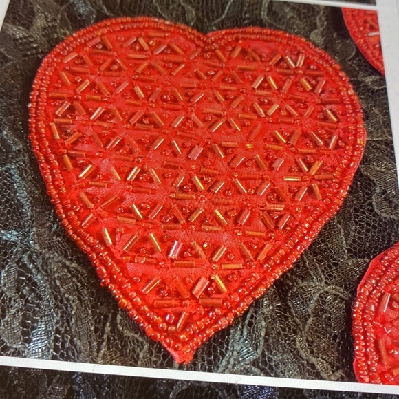3 patches blood red beaded hearts Lot - Picture 2 of 4